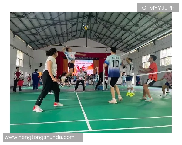 城市联赛特别报道：北京羽毛球队在逆境中奋勇拼搏的感人故事